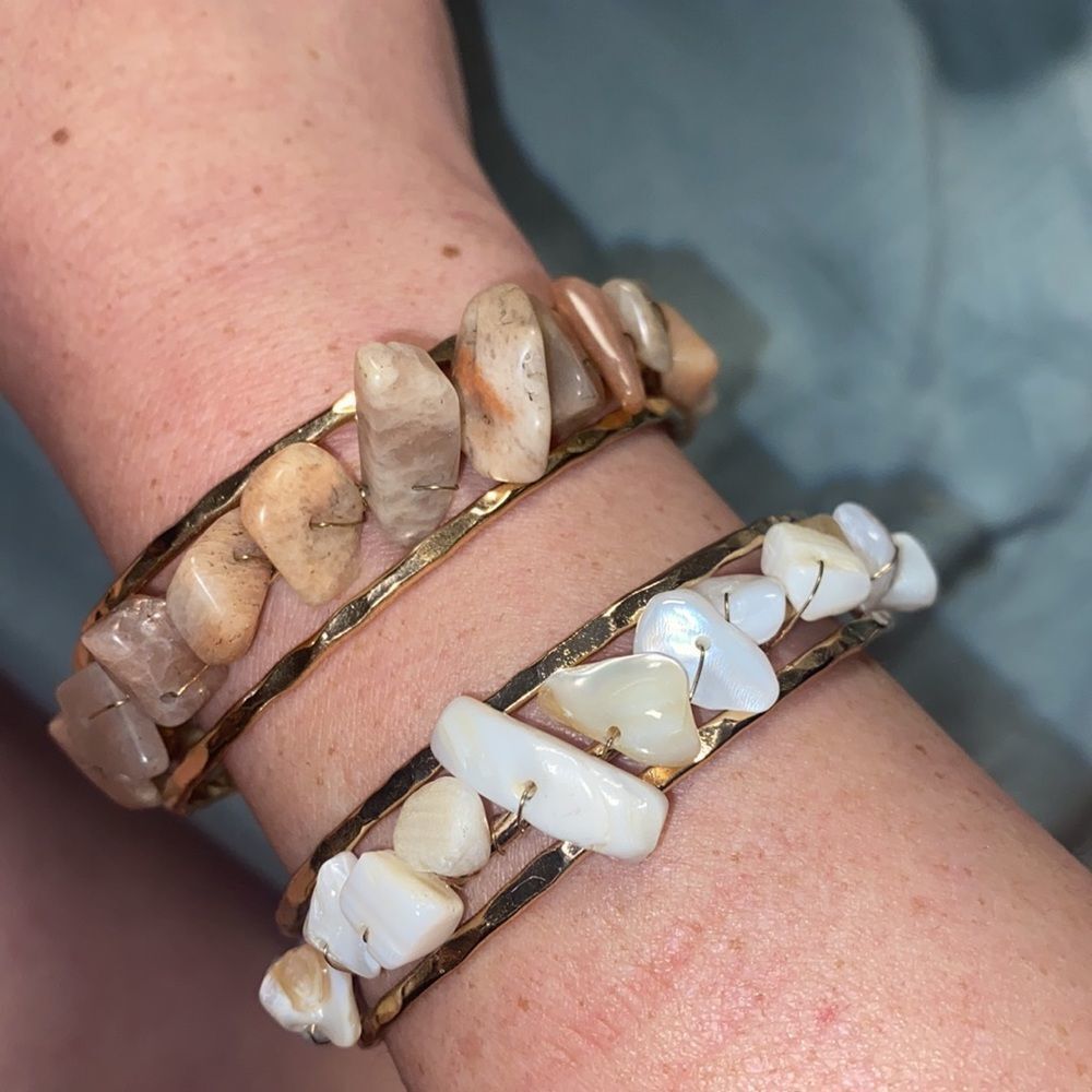 Two Agate Chips Cuff Bracelets - Picture 10 of 10